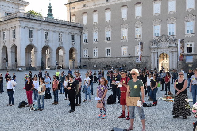Bild vom ersten Event Schweigen für Fair Pay in Salzburg, Juni 2020